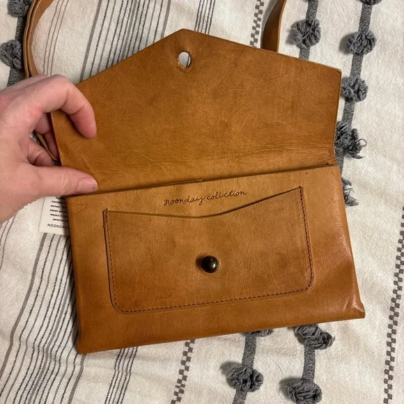 Rustic leather wallet, retired Noonday goat leather convertible wallet - Picture 3 of 5